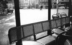 Les cafés parisiens quand on est écrivain…